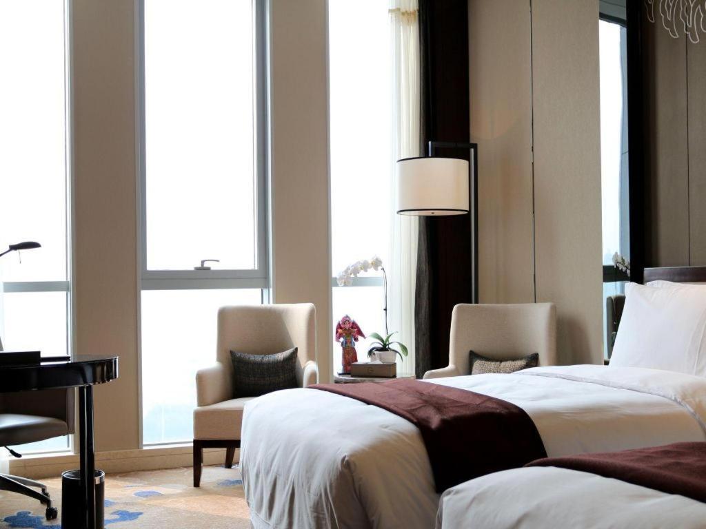 Beijing Grand Skylight International Hotel Exterior photo